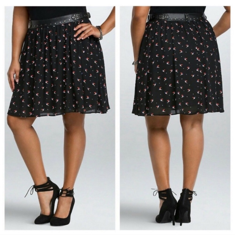 torrid Black Circle Skater Skirt with Red & White Bird Print